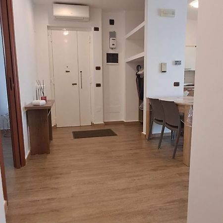 Alex'S House Apartment Бари Екстериор снимка
